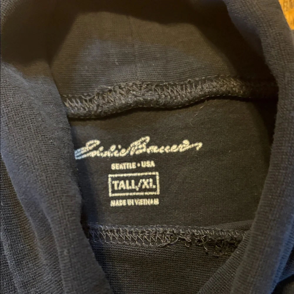 Lands' End and Eddie Bauer Olive Green Pullover Hoodie - Picture 2 of 3